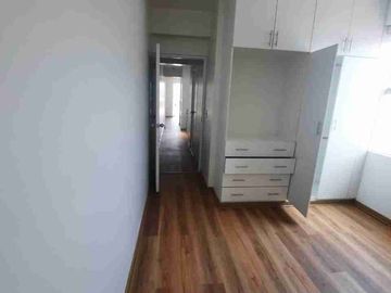VENDO DEPARTAMENTO DÚPLEX. REMODELADO. IMPECABLE. FRENTE A PARQUE – SAN BORJA