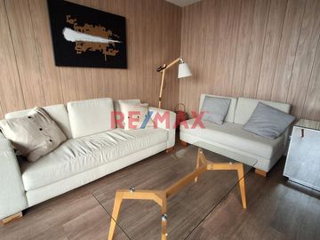 Se Vende Departamento Frente Al Mar En San Miguel Con Cochera