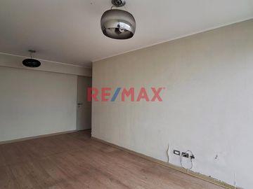 Se Vende Departamento Frente Al Mar En San Miguel Con Cochera
