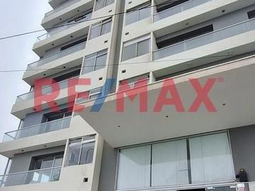 Se Vende Departamento Frente Al Mar En San Miguel Con Cochera