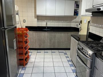 Departamento En Venta Estratégicamente Ubicado En Surco.