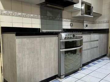Departamento En Venta Estratégicamente Ubicado En Surco.