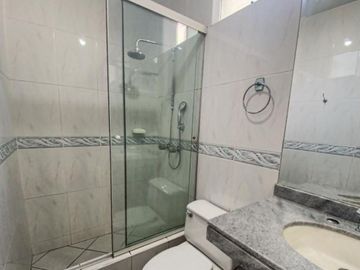 Departamento En Venta Estratégicamente Ubicado En Surco.