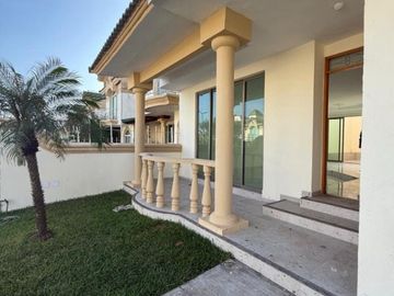 CASA EN VENTA EN LA JOYA RESIDENCIAL | ARLETTE FLORES