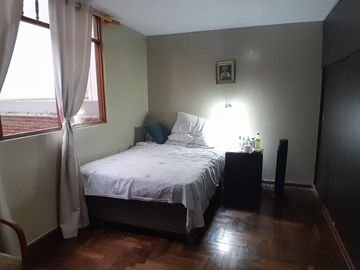 SE VENDE LINDA CASA EN LA MOLINA