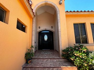 Venta de casa en Villa Hermosa 108