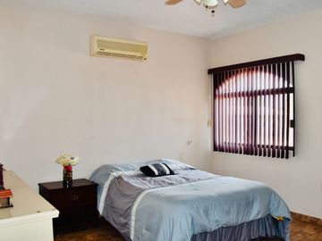 Venta de casa en Villa Hermosa 108