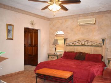 Venta de casa en Villa Hermosa 108