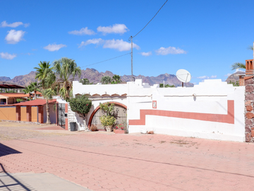 Venta de casa en 78 A Villa Hermosa
