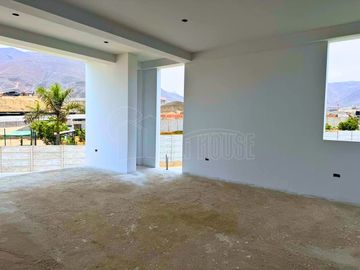 SE VENDE CASA DE CAMPO EN HUAROCHIRÍ LIMITE CON PACHACAMAC