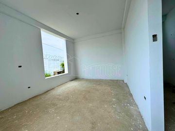 SE VENDE CASA DE CAMPO EN HUAROCHIRÍ LIMITE CON PACHACAMAC