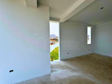 SE VENDE CASA DE CAMPO EN HUAROCHIRÍ LIMITE CON PACHACAMAC