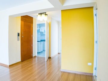 Departamento En Barrio Médico Con Vista Al Parque