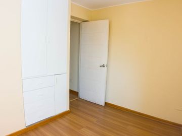 Departamento En Barrio Médico Con Vista Al Parque