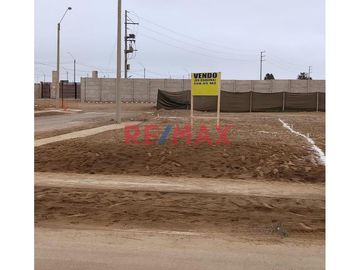 ¡¡ Excelente Oportunidad !! ¡¡ Venta De Terreno En Esquina Ubicado En El Bonito Condominio Urbanización Habilitacion Urbana Alameda Lima Sur – I Etapa