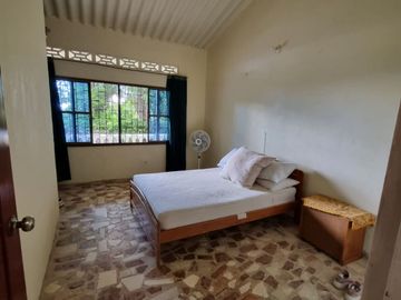 MARAVILLOSA CASA EN MELGAR
