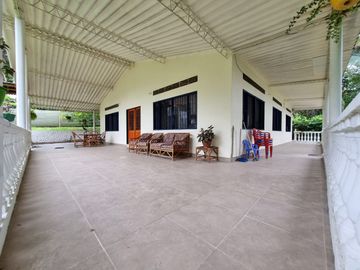 MARAVILLOSA CASA EN MELGAR