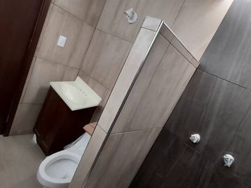 ZONAHUMBOLT REMODELADAS 4 CASAS EN VENTA