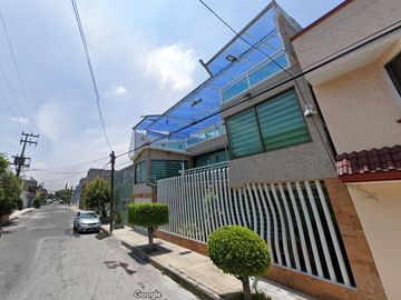 EXCELENTE PROPIEDAD EN NEZAHUALCOTL
