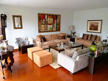 Lindo Departamento en Venta Zona de Parque Chacarilla - Surco