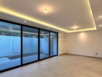 Casa en Venta Cumbres ELITE PREMIER PRIVADA EVEREST Monterrey