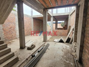Venta De Terreno Con Construccion En Campiña De Moche / 273.5 M2 / $ 80,000