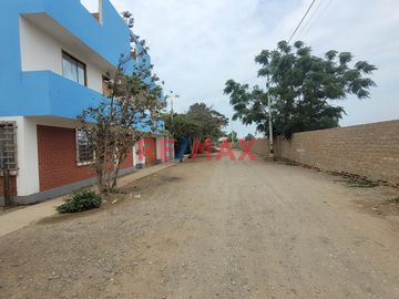 Venta De Terreno Con Construccion En Campiña De Moche / 273.5 M2 / $ 80,000