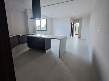 Departamento muy cerca de Zona Centro, Bancos, Restaurantes y Centros Comerciales. León, Gto.