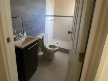 Casa en venta, Cerca de Blvd. Insurgentes-Simón Bolivar