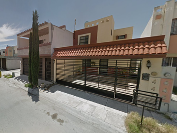 CASA EN VENTA EN LA COLONIA QUINTAS COLONIAL EN APODACA, NUEVO LEON -SF
