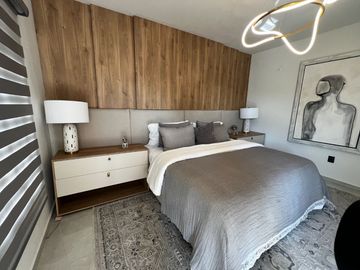 Casa Secuoya en Venta en Bosques California