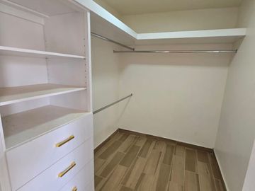 Hermosa Casa NUEVA Y Lista para entregar en la Francisco Villa