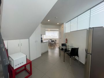 Vendo Edificio Para Hospedaje en Miraflores
