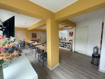 Vendo Edificio Para Hospedaje en Miraflores
