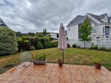 CASA 4   DORMITORIOS,  2 ESTEROS, PUERTO MONTT