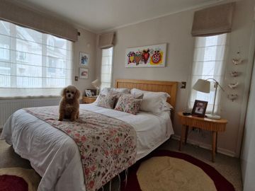 CASA 4   DORMITORIOS,  2 ESTEROS, PUERTO MONTT