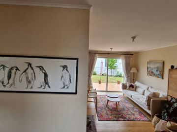 CASA 4   DORMITORIOS,  2 ESTEROS, PUERTO MONTT