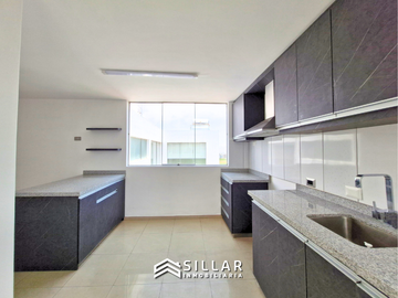 VENTA DEPARTAMENTO, URB. SAN DORIA, CAYMA