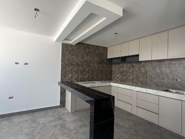 Atuntaqui - hermosa casa de venta