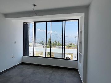 Atuntaqui - hermosa casa de venta