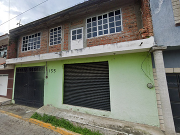 SE VENDE CASA EN RECUPERACION BANCARIA EN PARACHO, MICHOACAN! SOLO CONTADO.