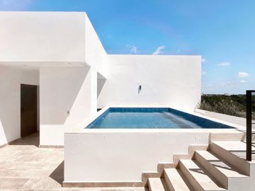 Departamento con rooftop con alberca privada, en venta, Aldea Zamá, Tulum.