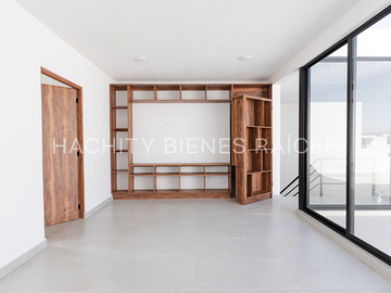 Increíble Casa Nueva de 4 Recámaras en Lomas de Angelópolis 3