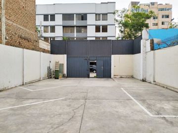 DEPARTAMENTO EN ALQUILER   EN SAN ISIDRO