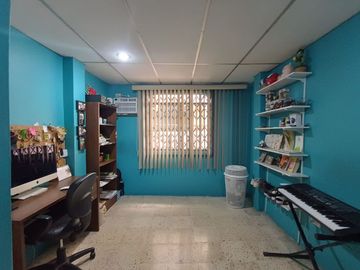 Venta casa rentera en ciudadela Sauces 6 norte de Guayaquil