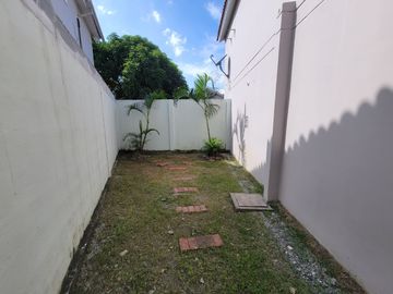 Venta de Casa Via a la Costa Urbanización Terranostra
