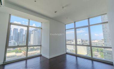 West Gallery Place | Two Bedroom 2BR Condo Unit For Sale #6816