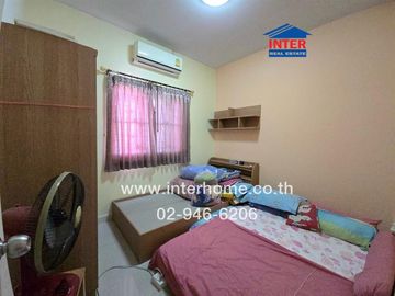 2-storey townhouse, 22.1 sq.w., The First Home Village, Wongwaen-Lam Luk Ka Khlong 3, Soi Phianon, Lam Luk Ka Road, Lam Luk Ka, Pathum Thani