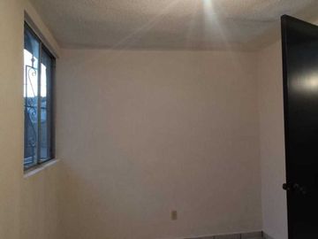 Excelente Casa de 2 Habitaciones a la Venta en Real de Tultepec