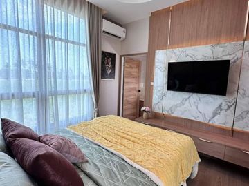 Modern Luxury villas 5 Bed, 6 Bath 103 sqw. @ Mabprachan